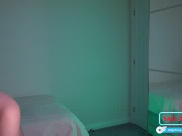 webcam girl chloewildd live cam image #5364320