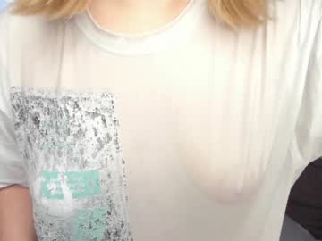 webcam girl _dewpoint_ live cam image #4411072