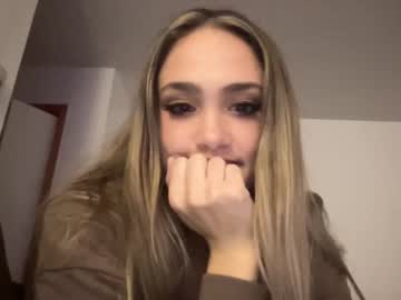 webcam girl katvixenn live cam image #2897200