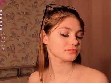 webcam girl unicorngirls live cam image #1748390