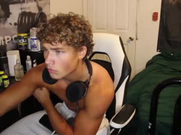 webcam man maxednat live cam image #5590201