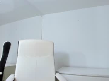 webcam girl ingridblondy94 live cam image #2045220