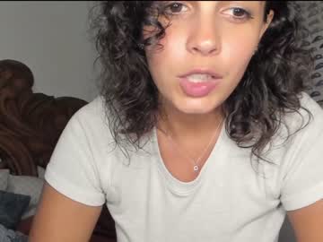 webcam girl lilbeccaxo live cam image #2682332