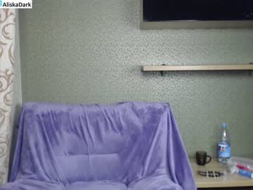 webcam girl aliska_dark live cam image #836972
