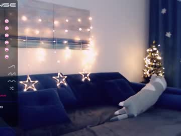 webcam girl small_blondee live cam image #832033
