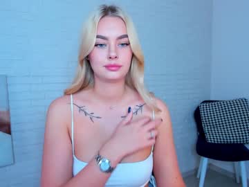 webcam girl 8a8y_nura live cam image #1742827
