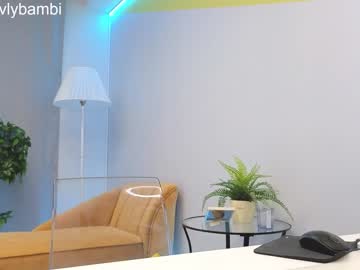webcam girl lovlybambi live cam image #5656856