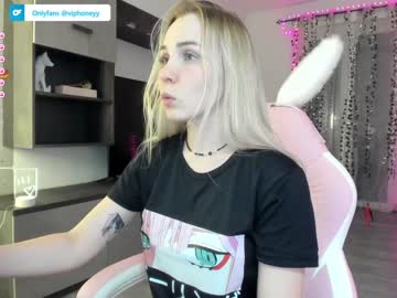 webcam girl xxxhoneyxx live cam image #6838861