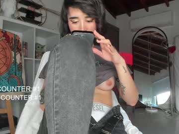 webcam girl lonelly_lolly98 live cam image #6076607