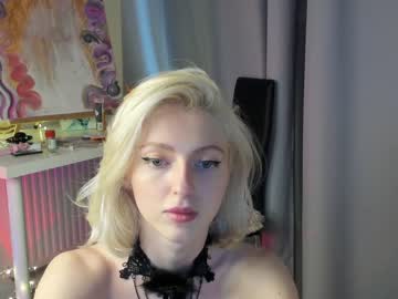 webcam girl yournaughtymiss live cam image #4486668