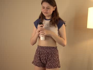 webcam girl winniewest_ live cam image #4309144