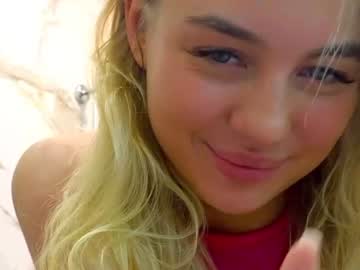 webcam girl lilly_mattsson live cam image #5716873