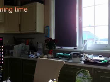 webcam girl misss_viki live cam image #4974900