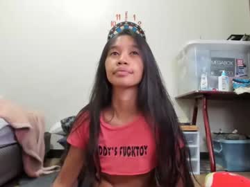 webcam girl creamberryfairy live cam image #1643790