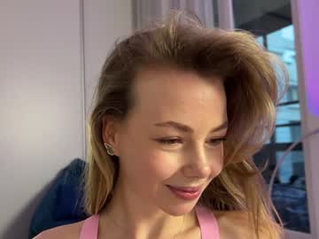 webcam girl elli_harmon live cam image #6764883