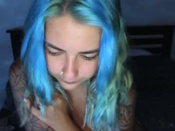 webcam girl elliy_coy live cam image #5263549