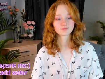 webcam girl navy_blush live cam image #6341273