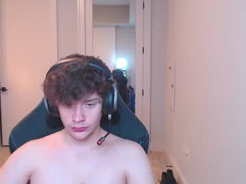 webcam man ironthud live cam image #650520