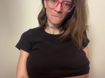 webcam girl naomi_reah live cam image #6283392