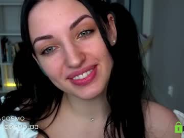 webcam girl cosmo_bb live cam image #1778089
