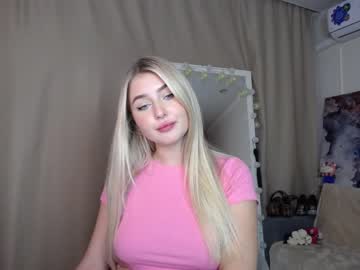 webcam girl cute18cute live cam image #2445787