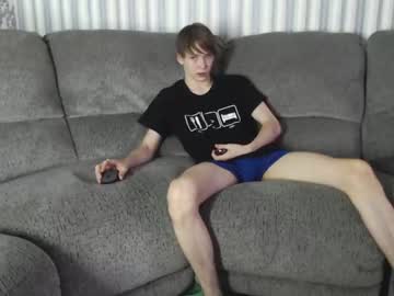 webcam man im_tommy live cam image #2434810