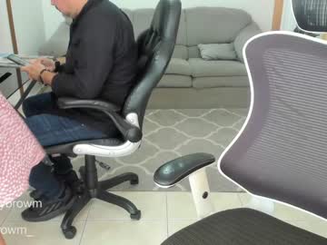 webcam couple emillybrowm live cam image #6347037