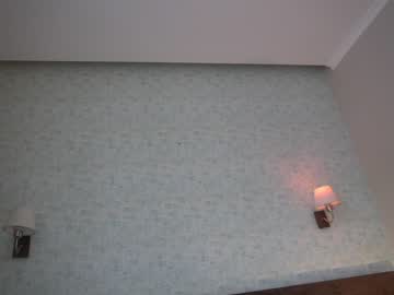 webcam girl erikabee live cam image #1089773
