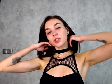 webcam girl nika_lodge live cam image #2922027