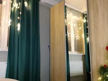 webcam girl small_blondee live cam image #5954497