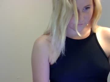 webcam girl hollymay92 live cam image #1954916