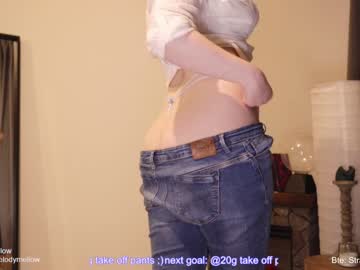 webcam girl in_tune live cam image #4548658