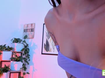 webcam girl elizabeth__gray live cam image #3897224