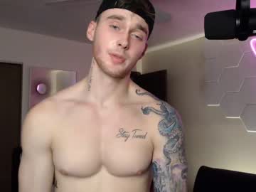 webcam couple thebrentsavage live cam image #4256577