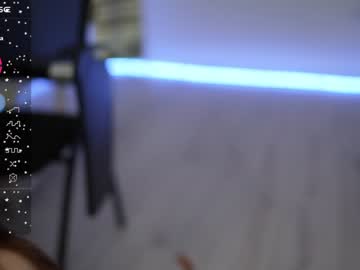 webcam girl floret_joy live cam image #6419365