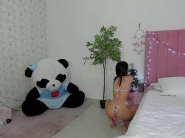 webcam girl veroniqe_lounge live cam image #885737