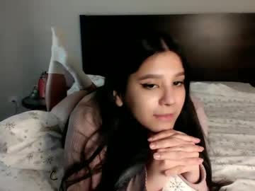 webcam girl ariristorm live cam image #7065328