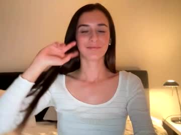 webcam girl la_belle_francaise live cam image #7110545