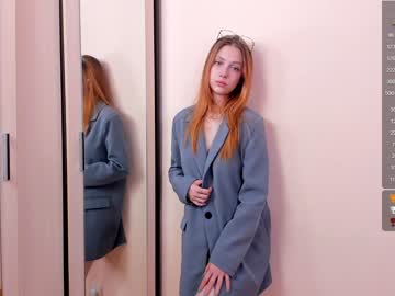 webcam girl shirleywhitney live cam image #5107314