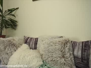 webcam girl yournaughtypixie live cam image #3959379