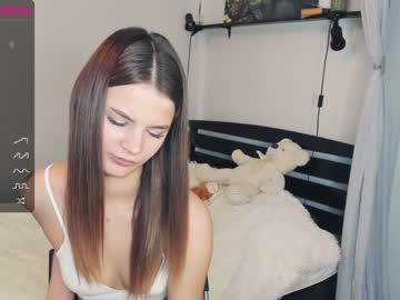 webcam girl sweet_idol live cam image #2459855