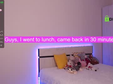 webcam girl princess_lolli live cam image #3265216
