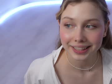 webcam girl april_blush live cam image #6820896