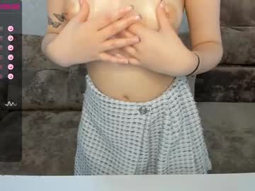 webcam girl maryperetto live cam image #5074452
