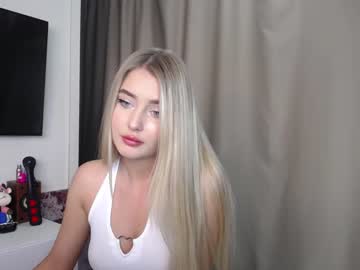 webcam girl cute18cute live cam image #2818496