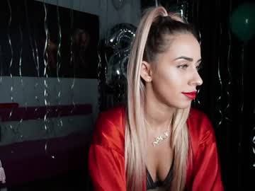 webcam girl laurabae_ live cam image #586278