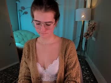 webcam girl zlata_luna live cam image #431884
