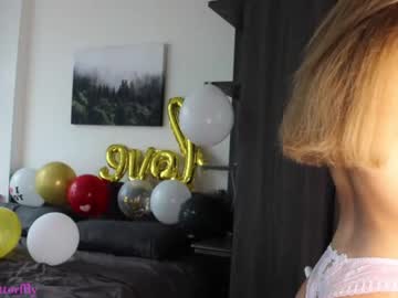 webcam girl sweetykitty1 live cam image #5447643