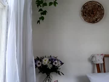 webcam girl littlegreekflower live cam image #5177559