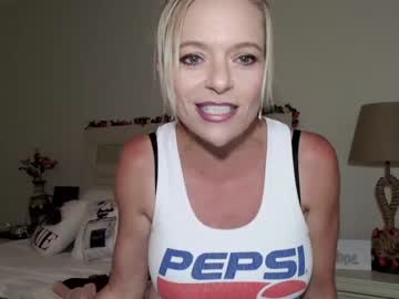 webcam girl laceycoffeegirl live cam image #4399456